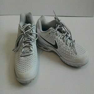 Nike White Tennis Shoes size 6