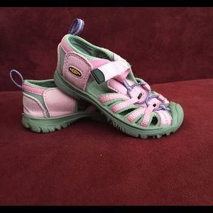 Keen kids water shoes