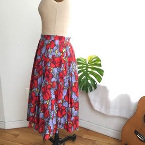 H&M Skirts - H&M colorful full Pleated Skirt Size 6/Medium H&M Skirts - H&M colorful full Pleated Skirt Size 6/Medium