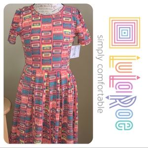 🦄 Unicorn 🦄 LuLaRoe Cassette Amelia NWT