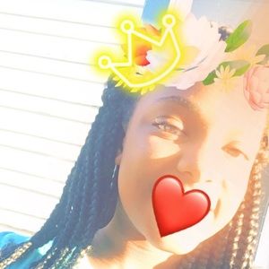 Meet your Posher, Jamilah