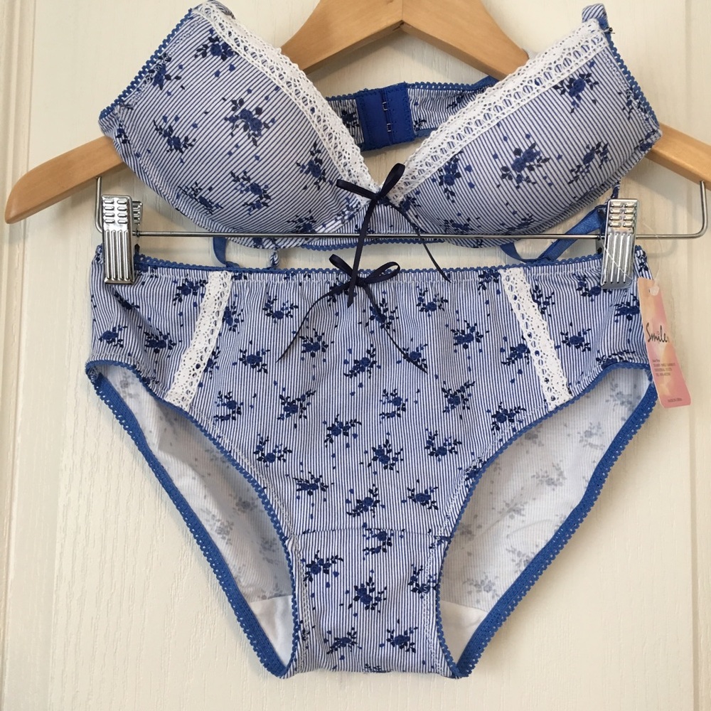 Blue Floral Bra & Undie Set