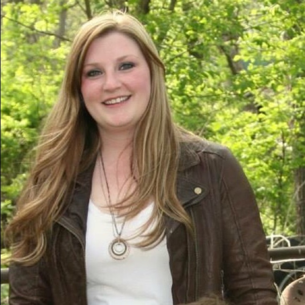 Meet your Posher, Stephanie