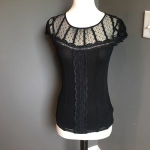 Unique black lace top Sz M