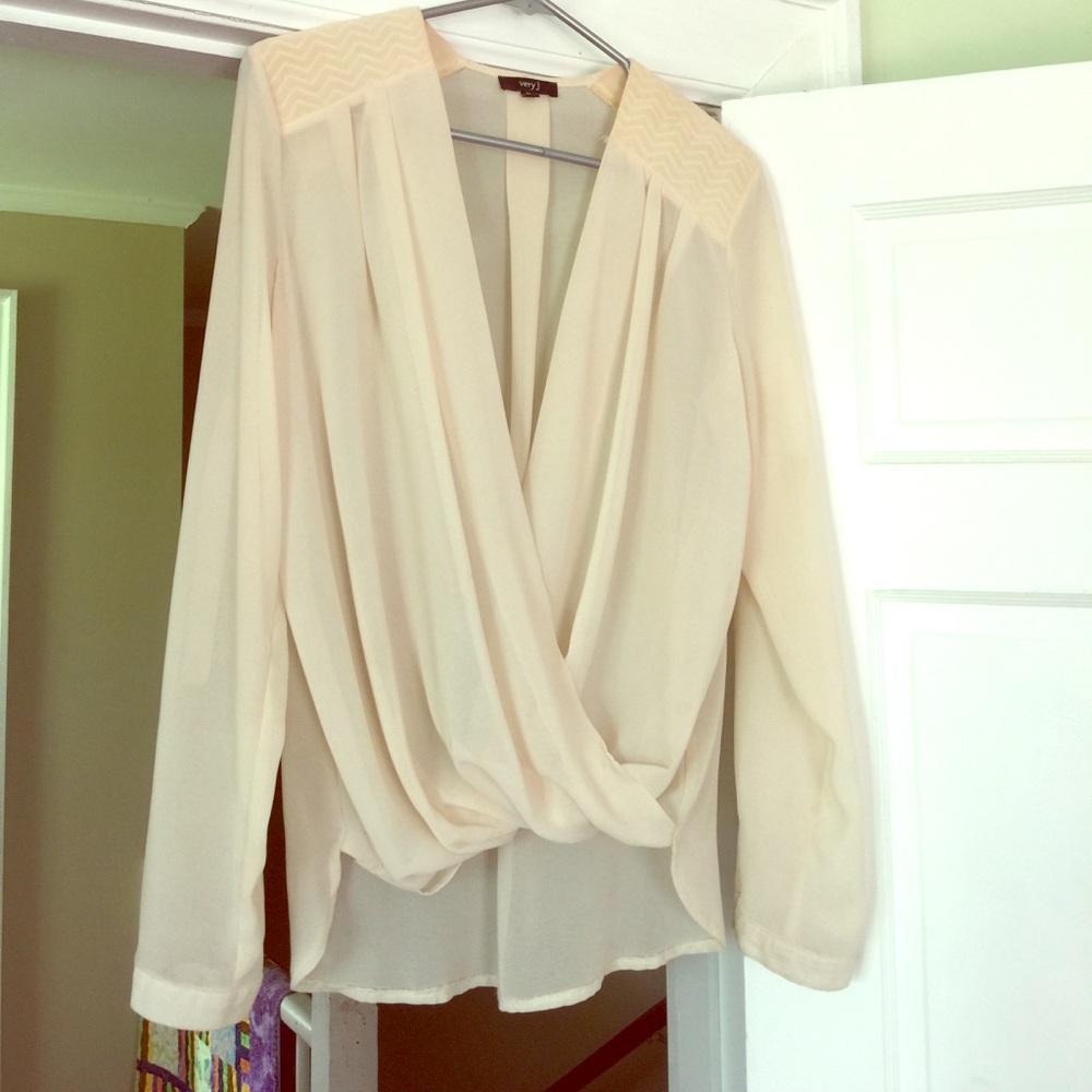Cute flowy top