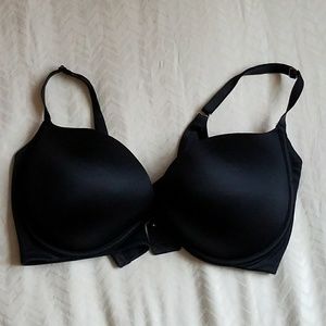 Victoria's Secret 38C bra