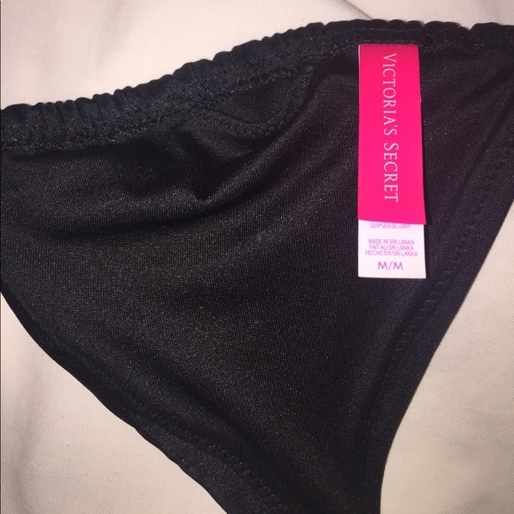 Victoria's Secret macrame bikini top Italian fabri - Picture 3 of 3