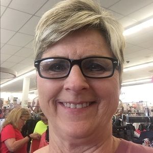 Meet your Posher, Sherry