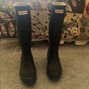 Hunter Boots- Black, size 7.5