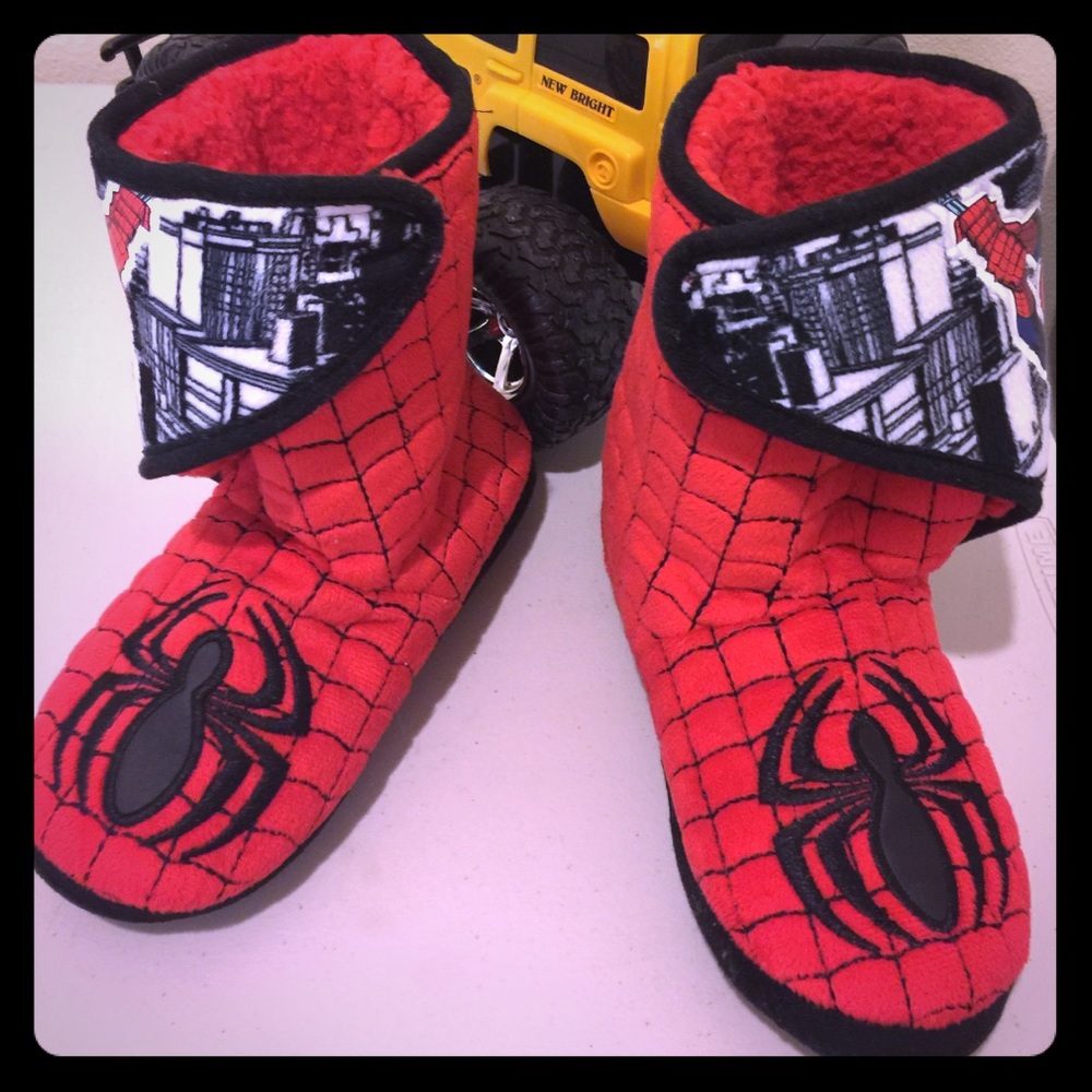 Boys Spider-Man booties NWOT