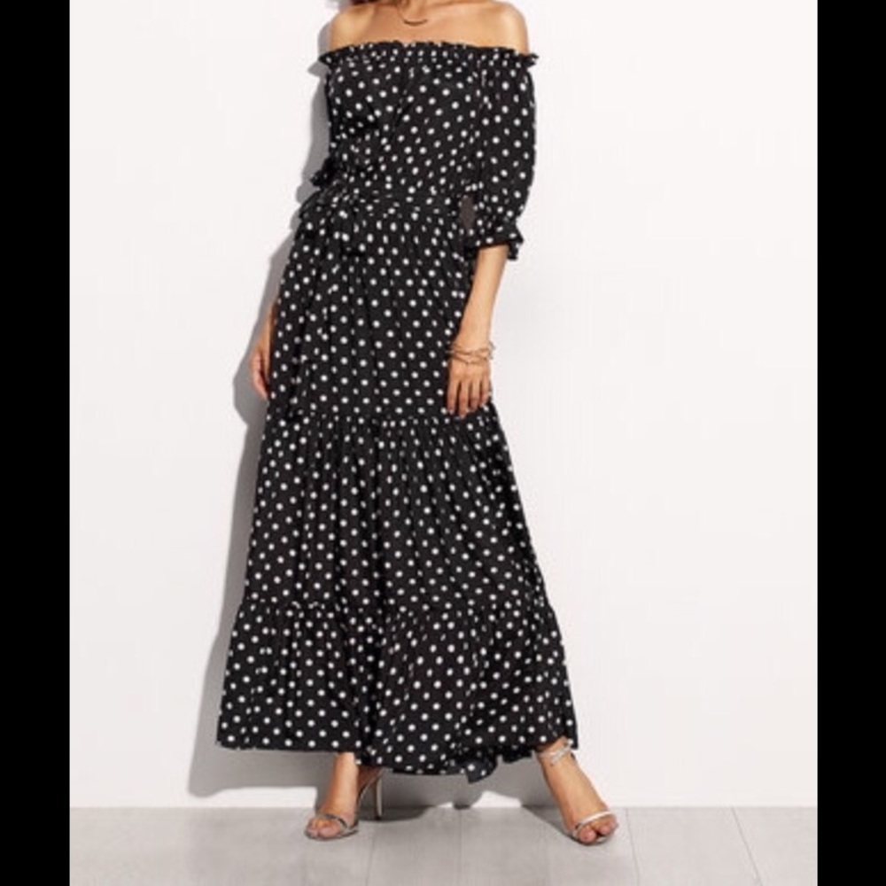 Black&black polkadot ruffle off Shouldermaxi dress