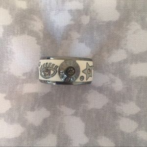 Henri Bendel Ring