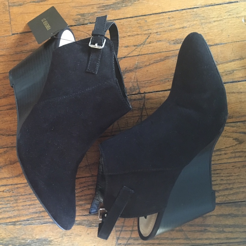 Black slingback wedge bootie -- chic and cute