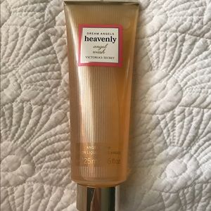Victoria's Secret Heavenly angel wash 7.6oz