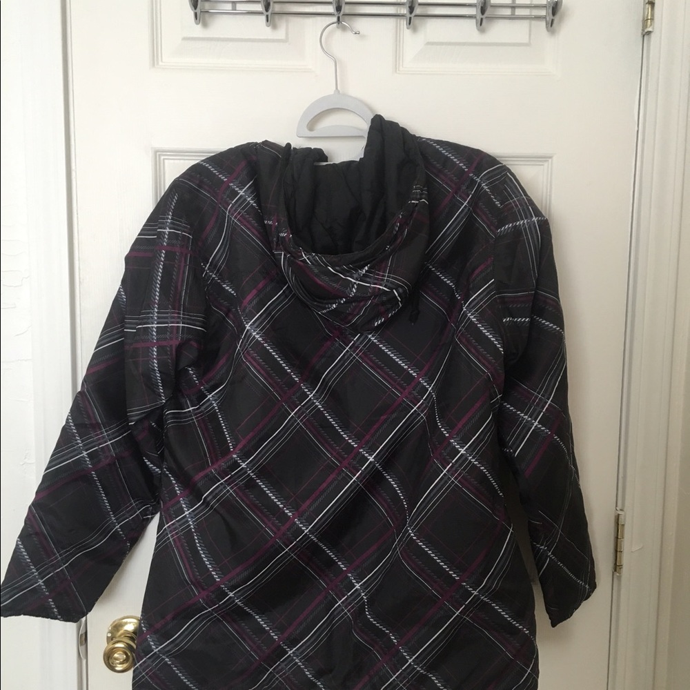 Realm ski jacket - Picture 3 of 4