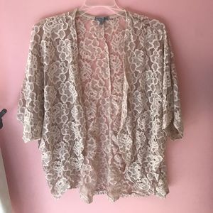 Charlotte Russe lace kimono - Size M