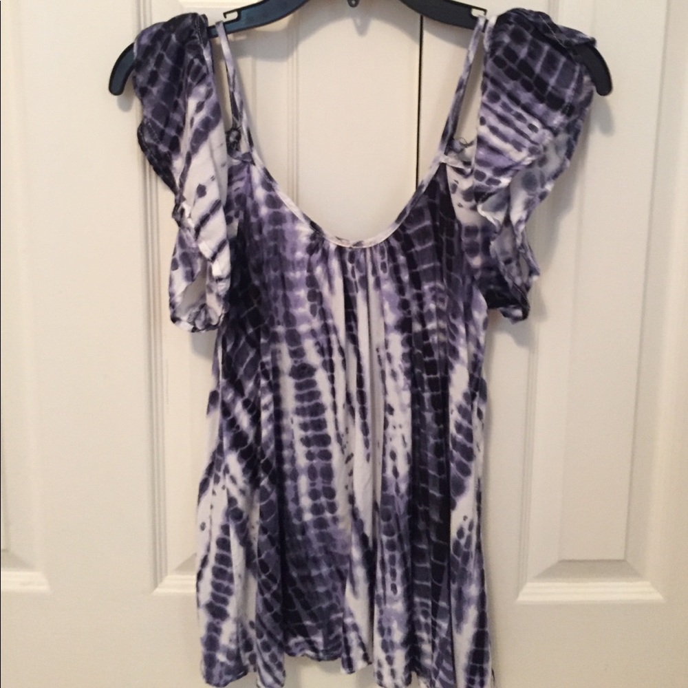 Surf shop top