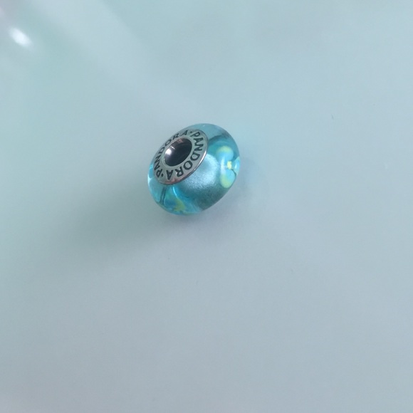 Pandora flower charm - Picture 1 of 2
