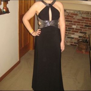 Prom dress - only worn once!