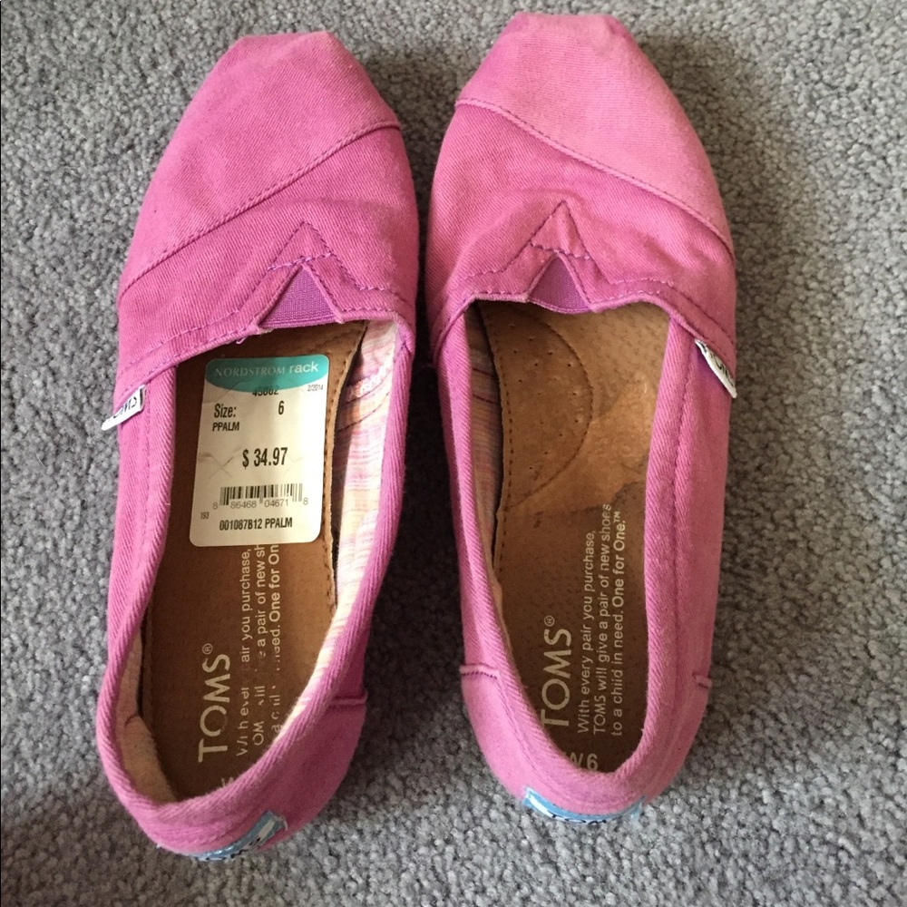 Light purple Toms