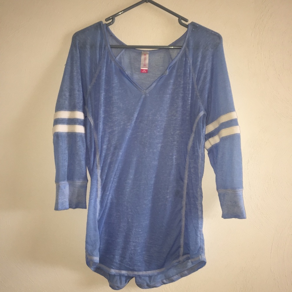 2 baseball tees