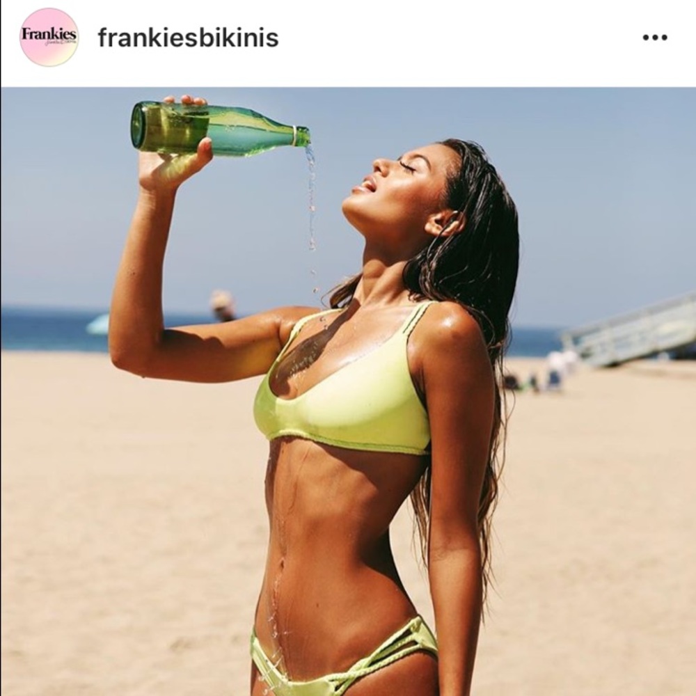 Frankie's Bikinis: Kaia Top in Lime