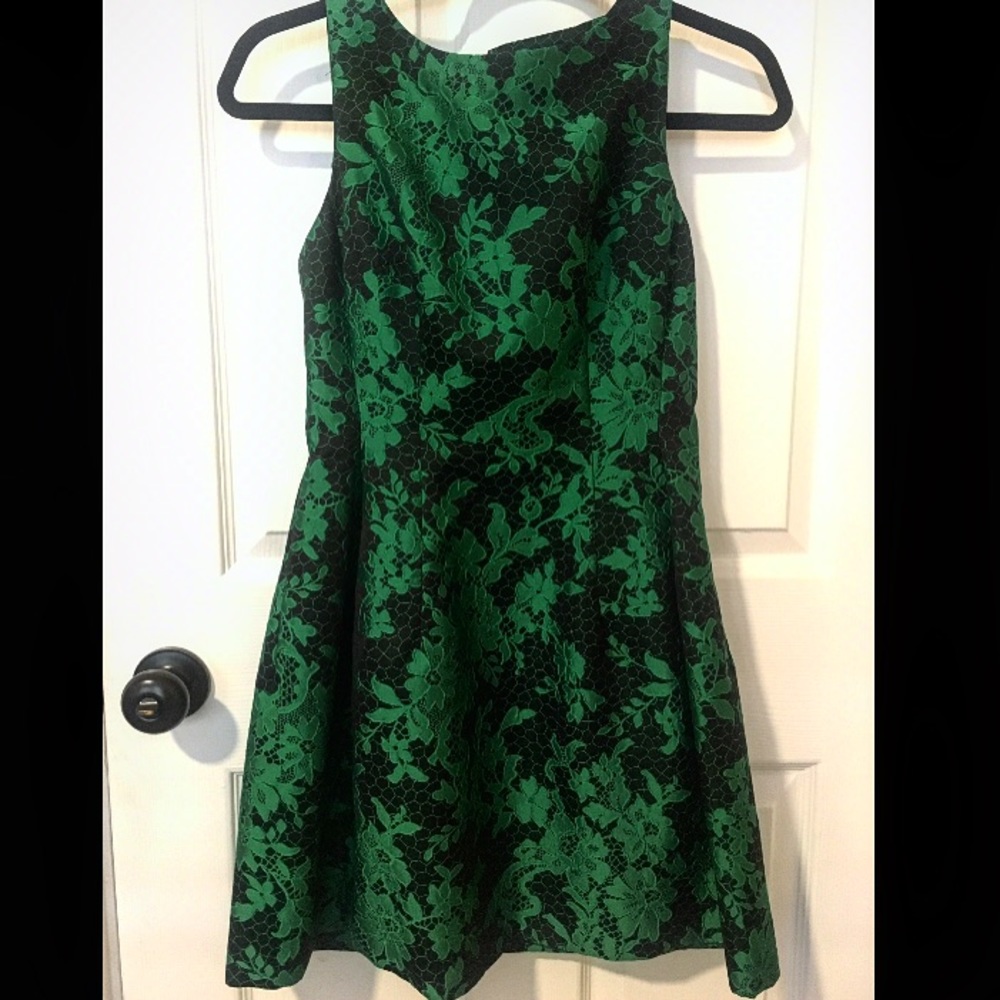 Alexia Admor cocktail dress