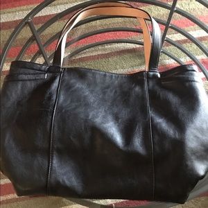 Black tote