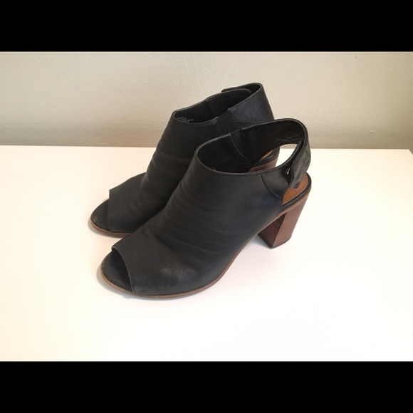 Steve Madden Nonstp Black 6.5 - Picture 1 of 2