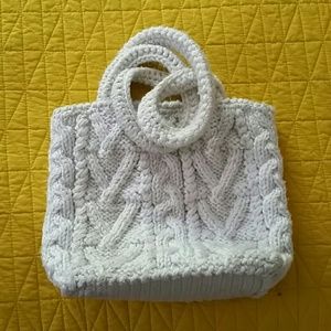 Cable knit purse