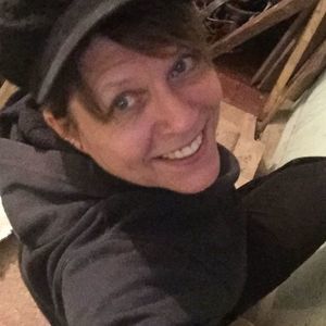 Meet your Posher, Lori