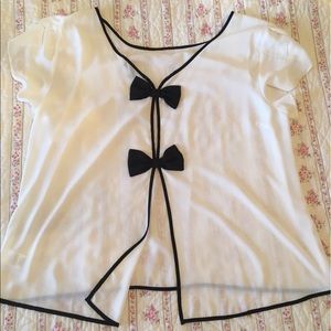 3X Sheer Blk/Wht Bow Back Top
