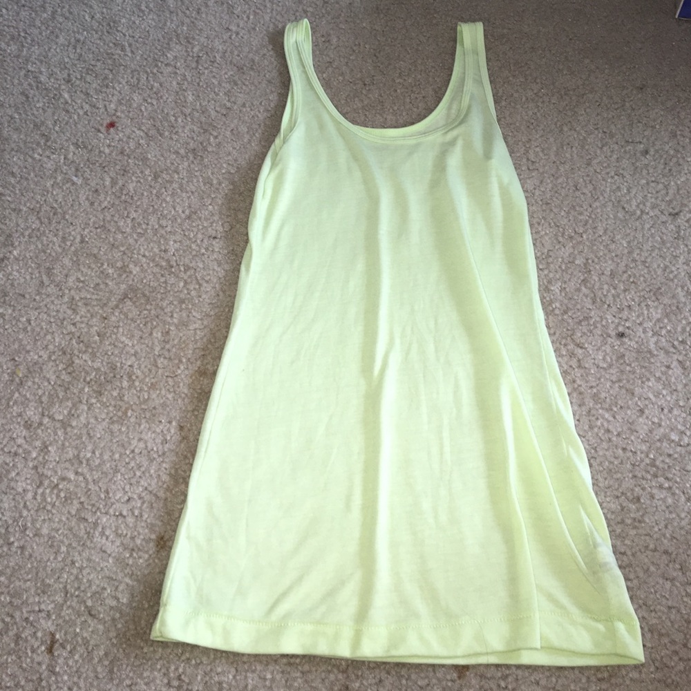 Tank top! - Picture 2 of 3