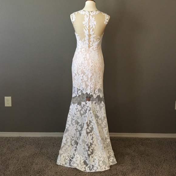 Prom / Formal / Wedding Dress - Picture 2 of 2