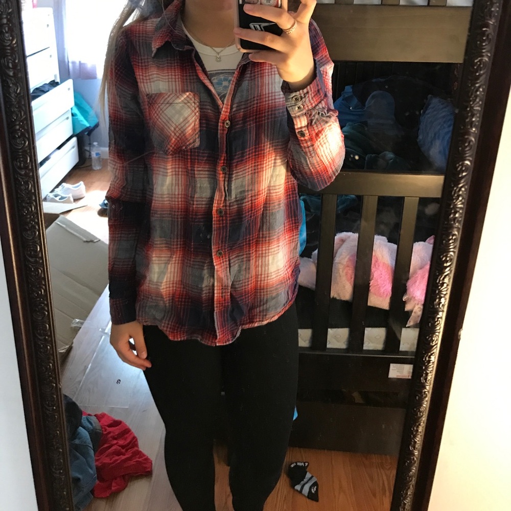 Flannel - Picture 4 of 4