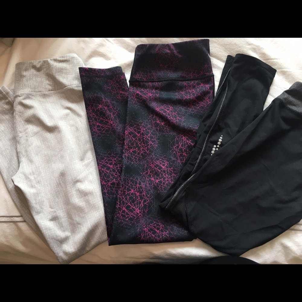 Set of 3 pairs of workout/running/yoga pants Sz M