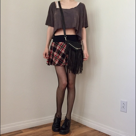 TREESJE Fringe Tassel Crossbody Boho Grunge Bag - Picture 3 of 8