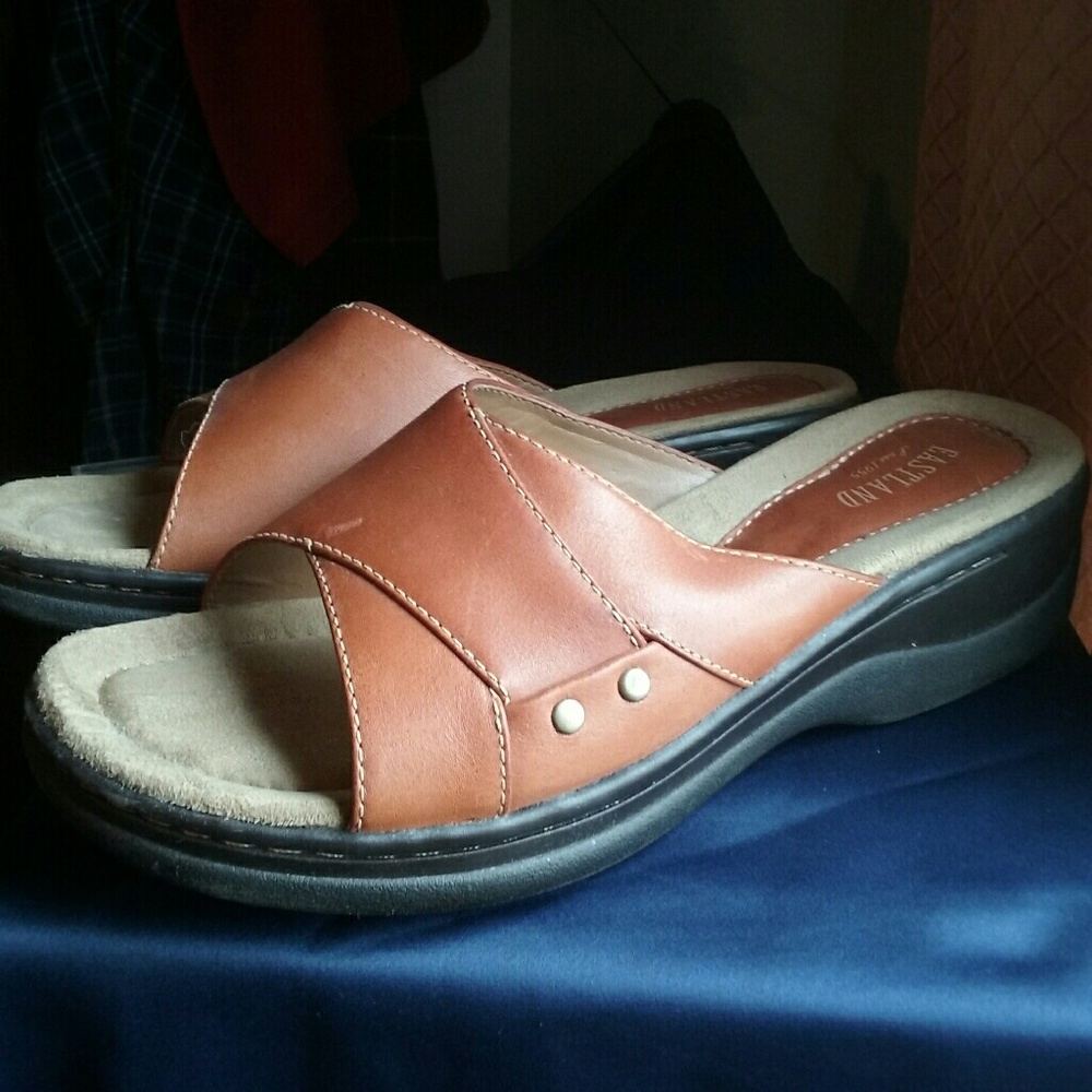 Eastland Tan Sandals Sunset