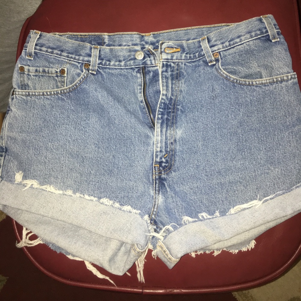 Levi cutoff shorts