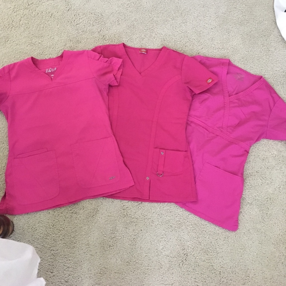 👚3️⃣pink scrub top bundle