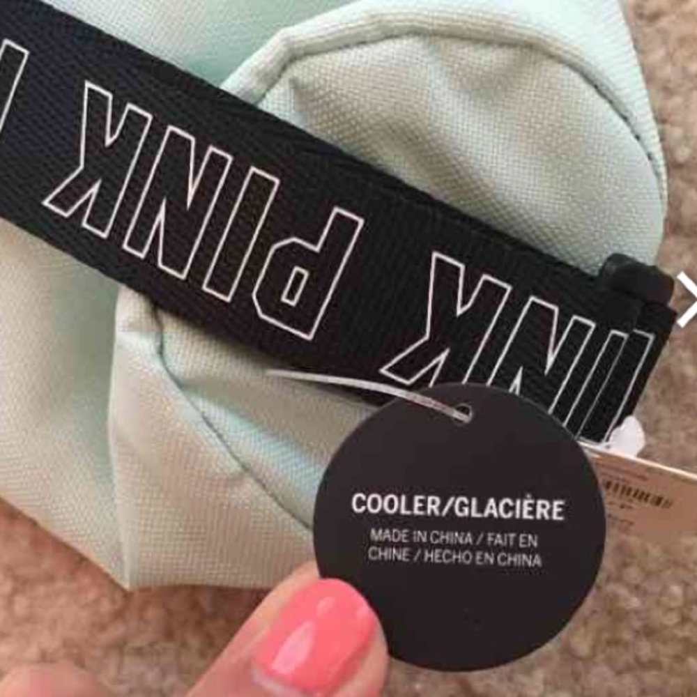 Pink cooler - Picture 2 of 4