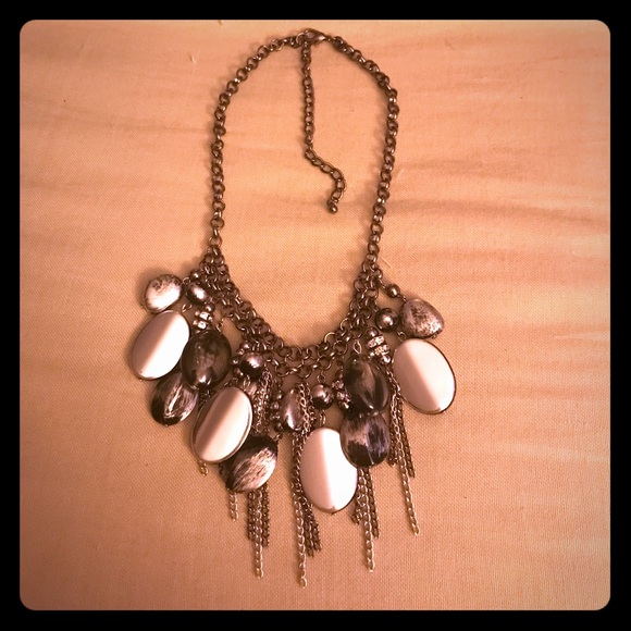 Premier Designs necklace, silver/black, never worn - Picture 1 of 4
