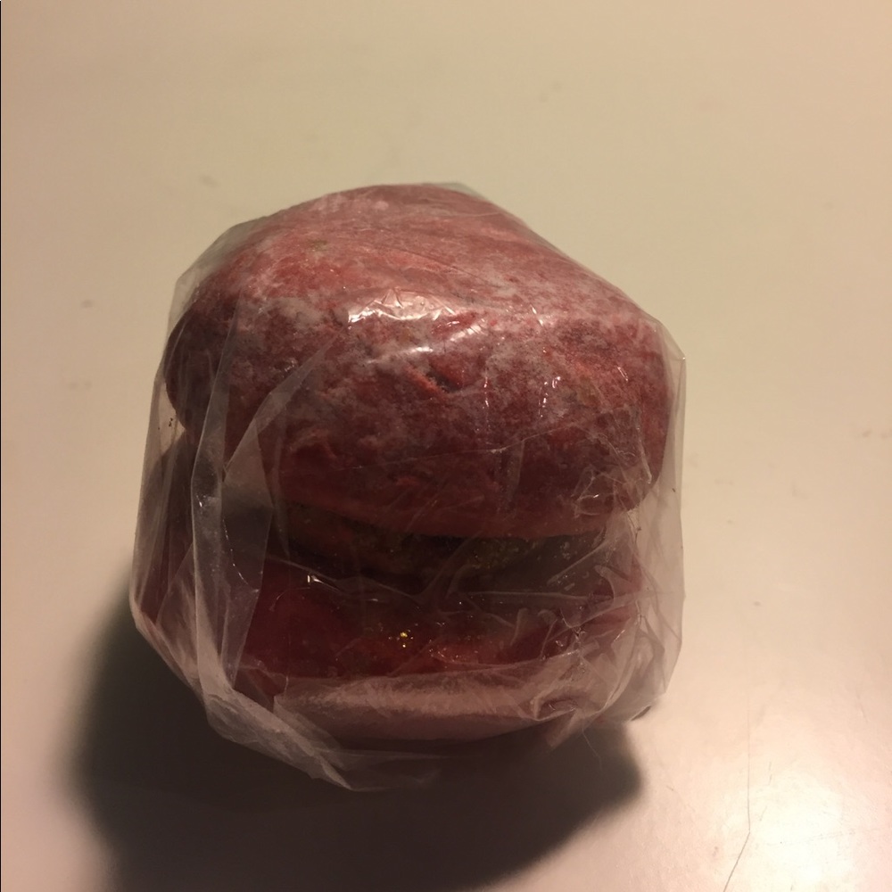 Lush Kitchen Heart Throb Bubble Bar