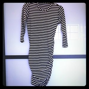 Lululemon lion striped dress