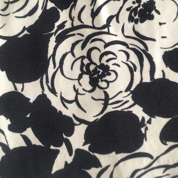 Deletta Strapless Blue & White Floral Dress - Picture 2 of 6