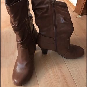 Calf High Heel Boots Size 7.5