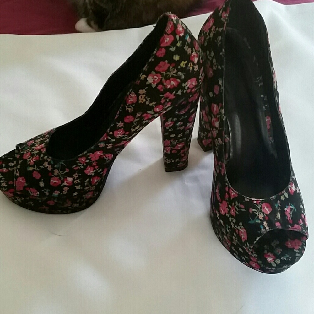 Floral heels