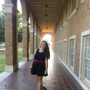 Meet your Posher, Ana