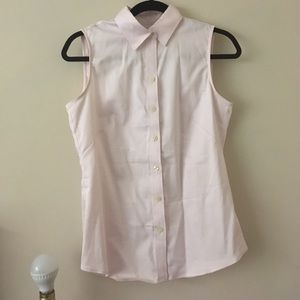 Non-iron banana republic sleeveless top