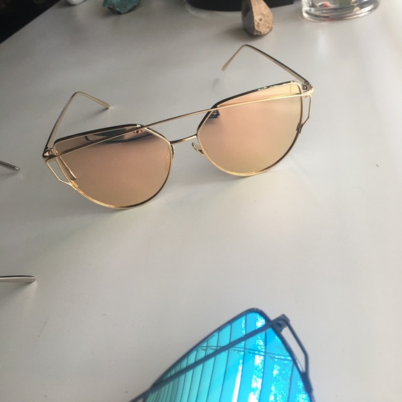 Cat eye flat aviator style sunglasses - Picture 4 of 8